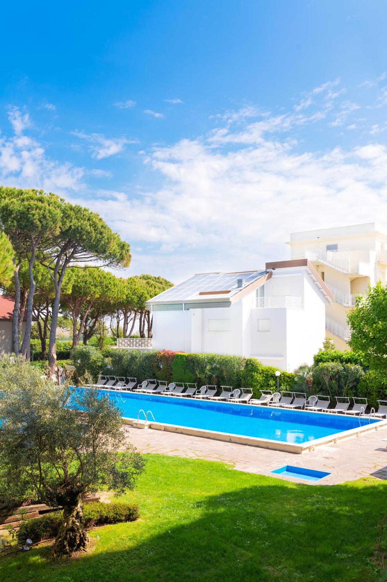 Hotel Doge Milano Marittima Zewnętrze zdjęcie